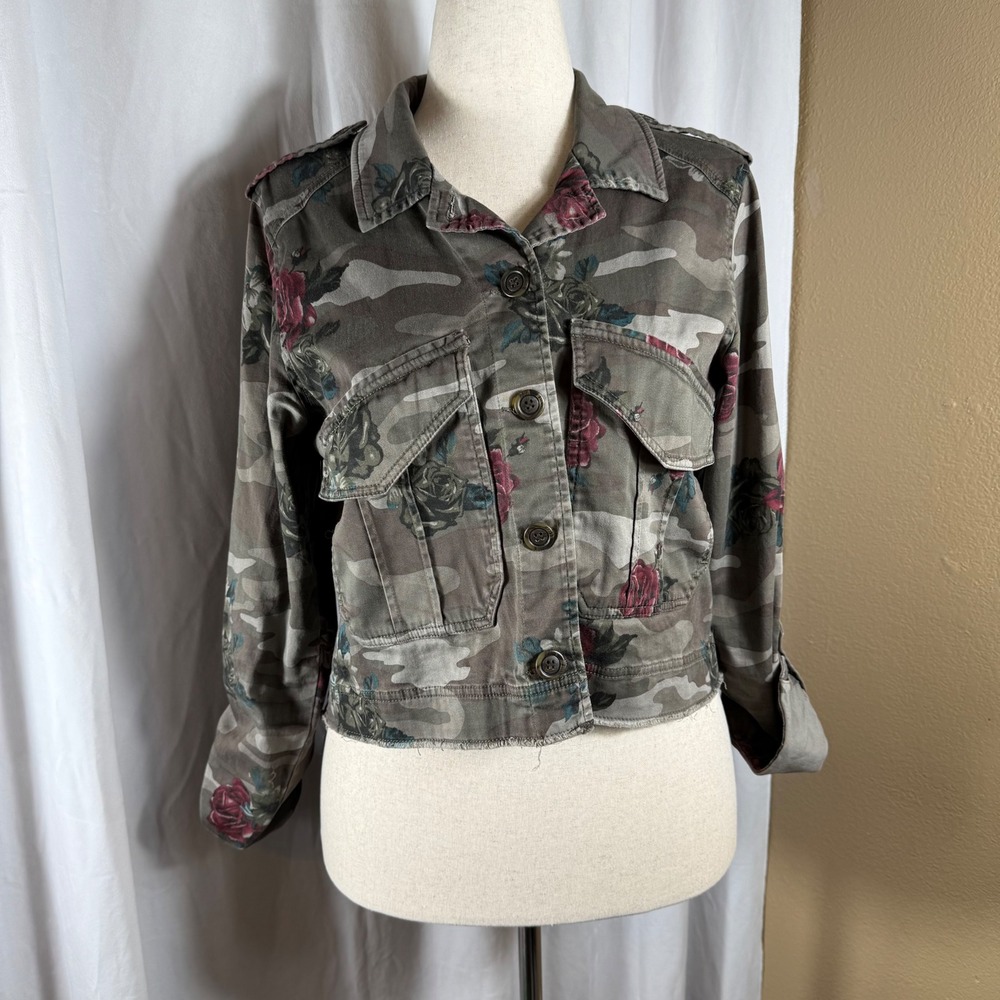 Jolt Womens Camo Floral Cropped Utility Jacket Green Red Rose T0369UBEX Large